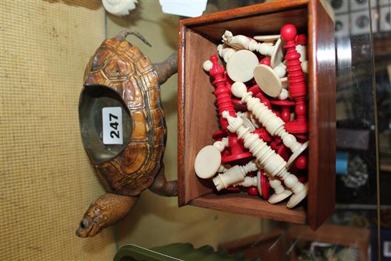 Tortoiseshell ashtray, boxed chess pieces